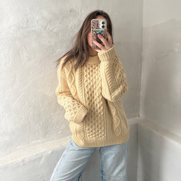 vintage Smith's of Bermuda worsted wool fisherman knit sweater - Picture 10 of 12